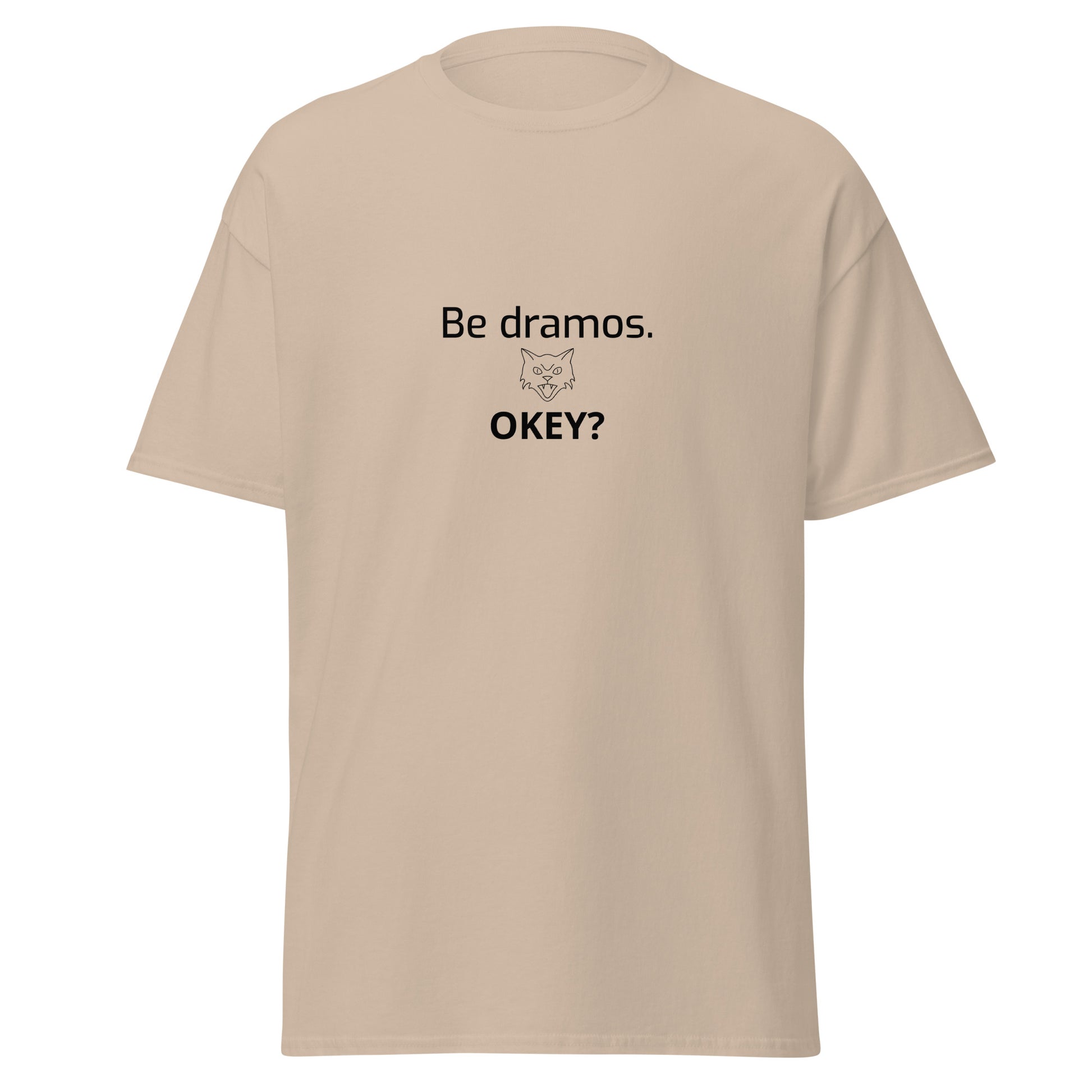 Užrašas „Be dramos“ ant minimalistinių marškinėlių